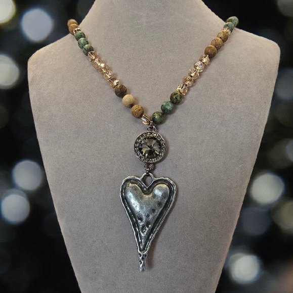 Green/Brown, Gold Beaded Long Necklace With Hammered Metal Heart - Picture 2 of 6